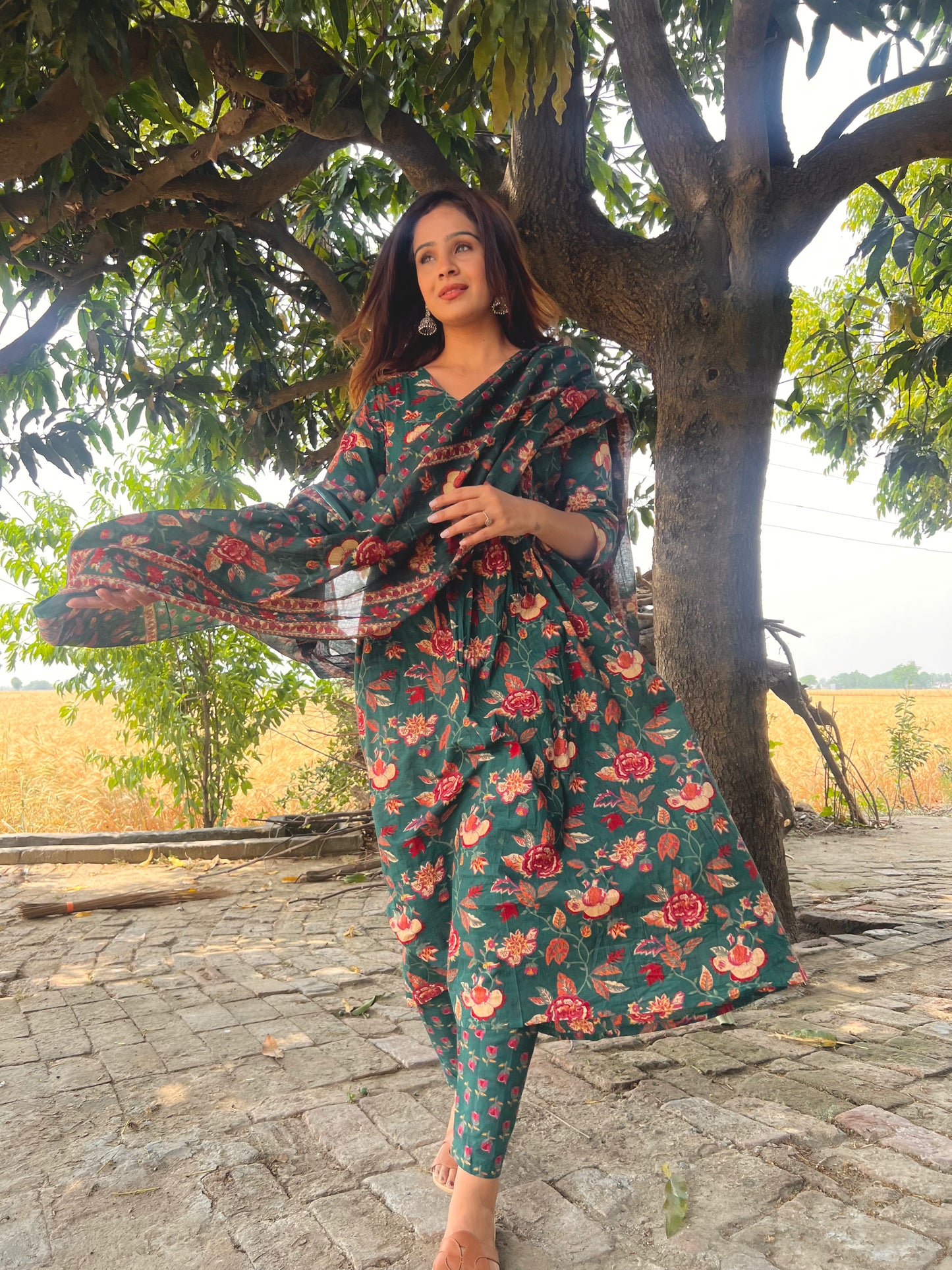Gulmohar Suit Set
