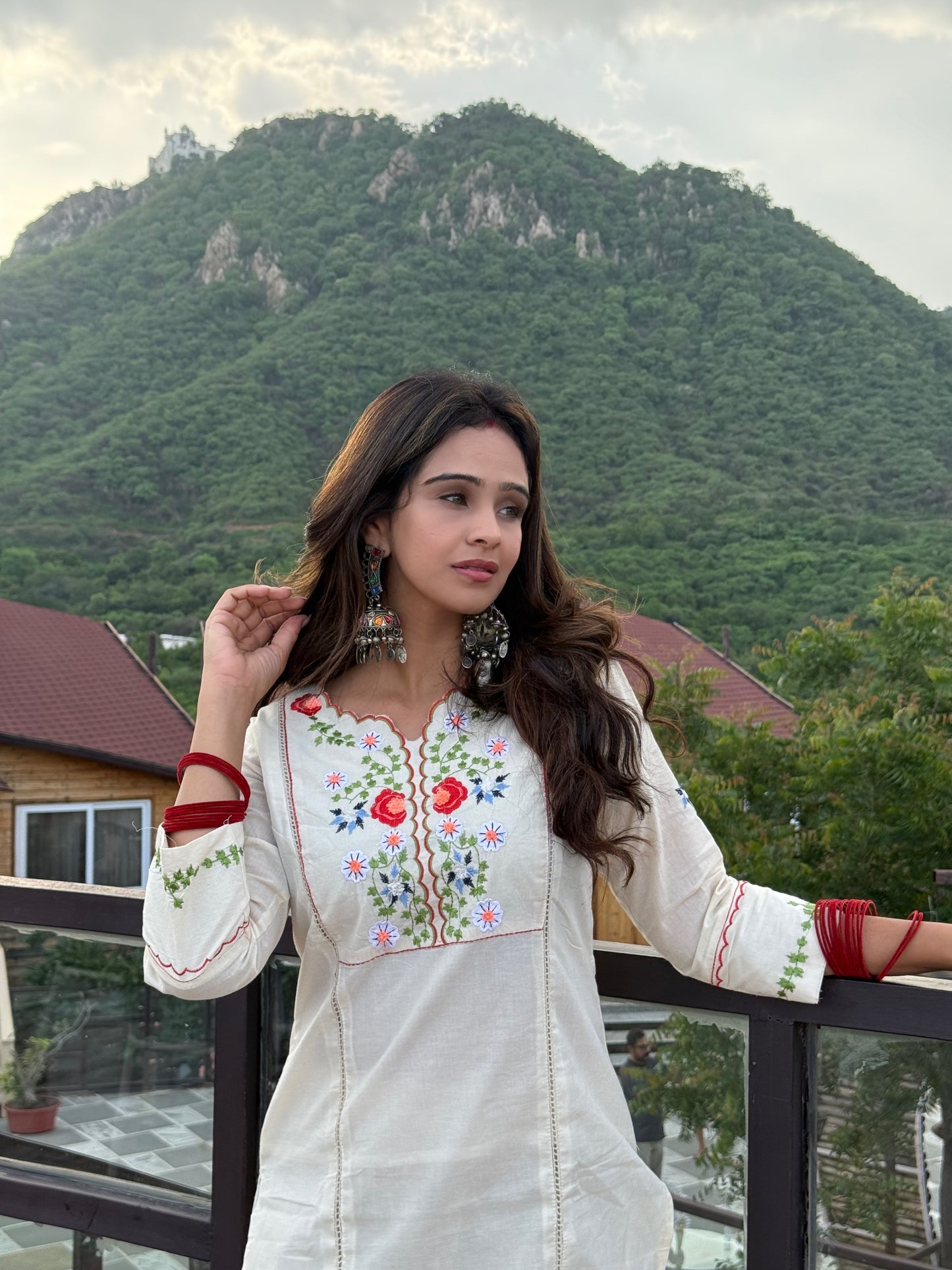 Geet Suit Set