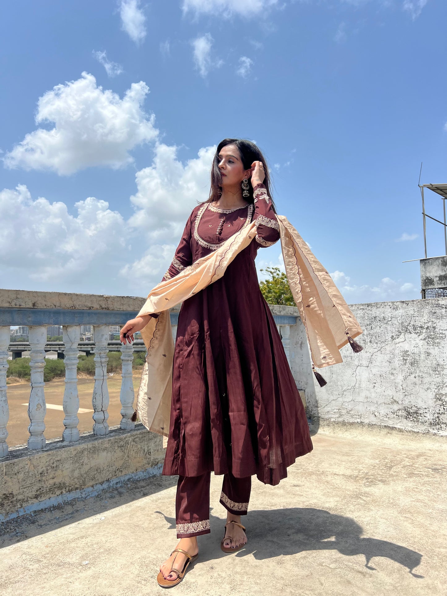 Toral Suit Set