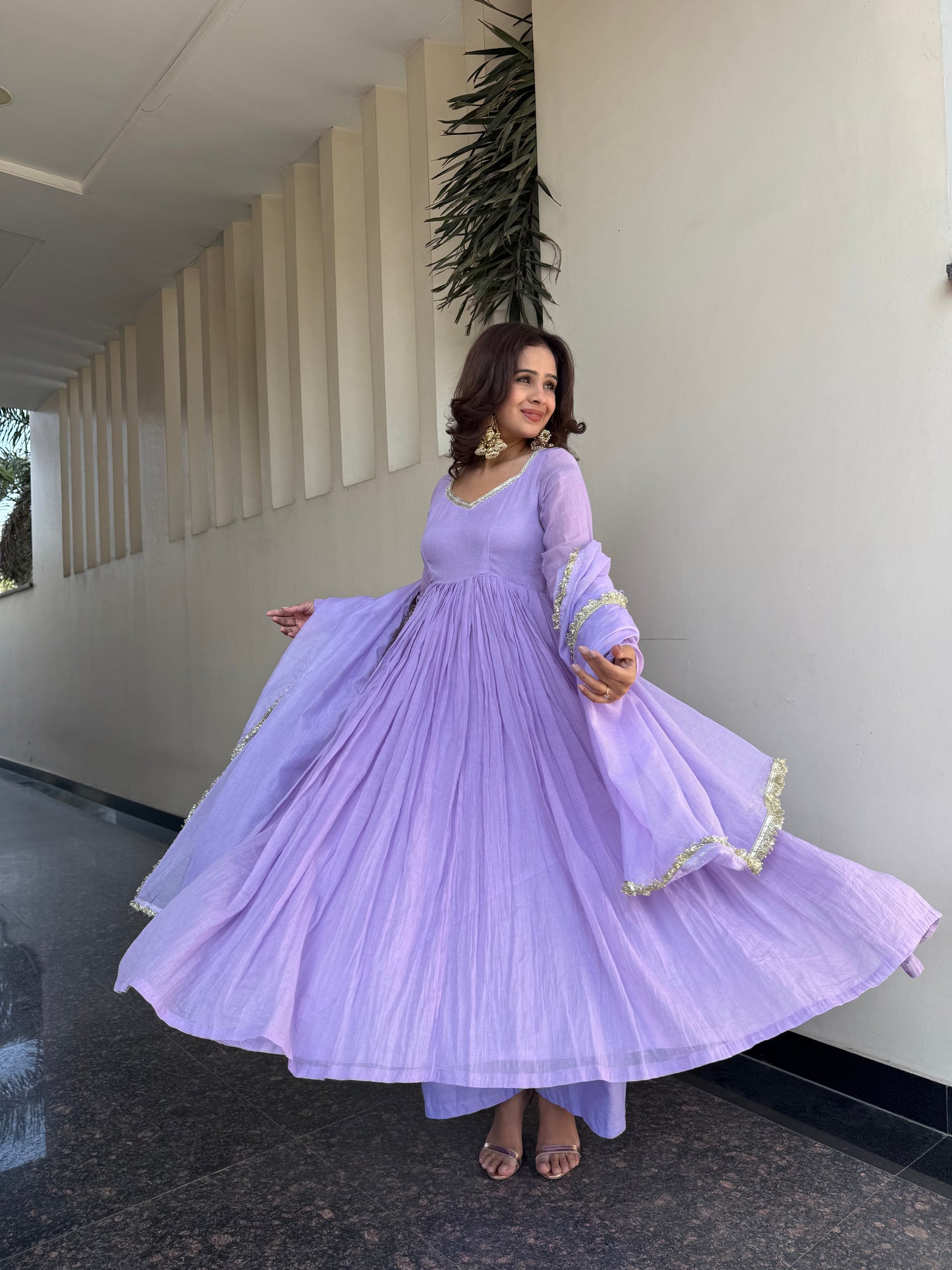 Roshni Suit Set