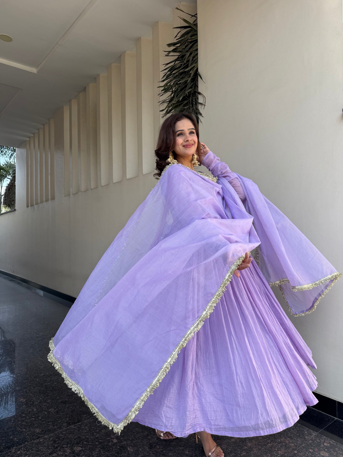 Roshni Suit Set