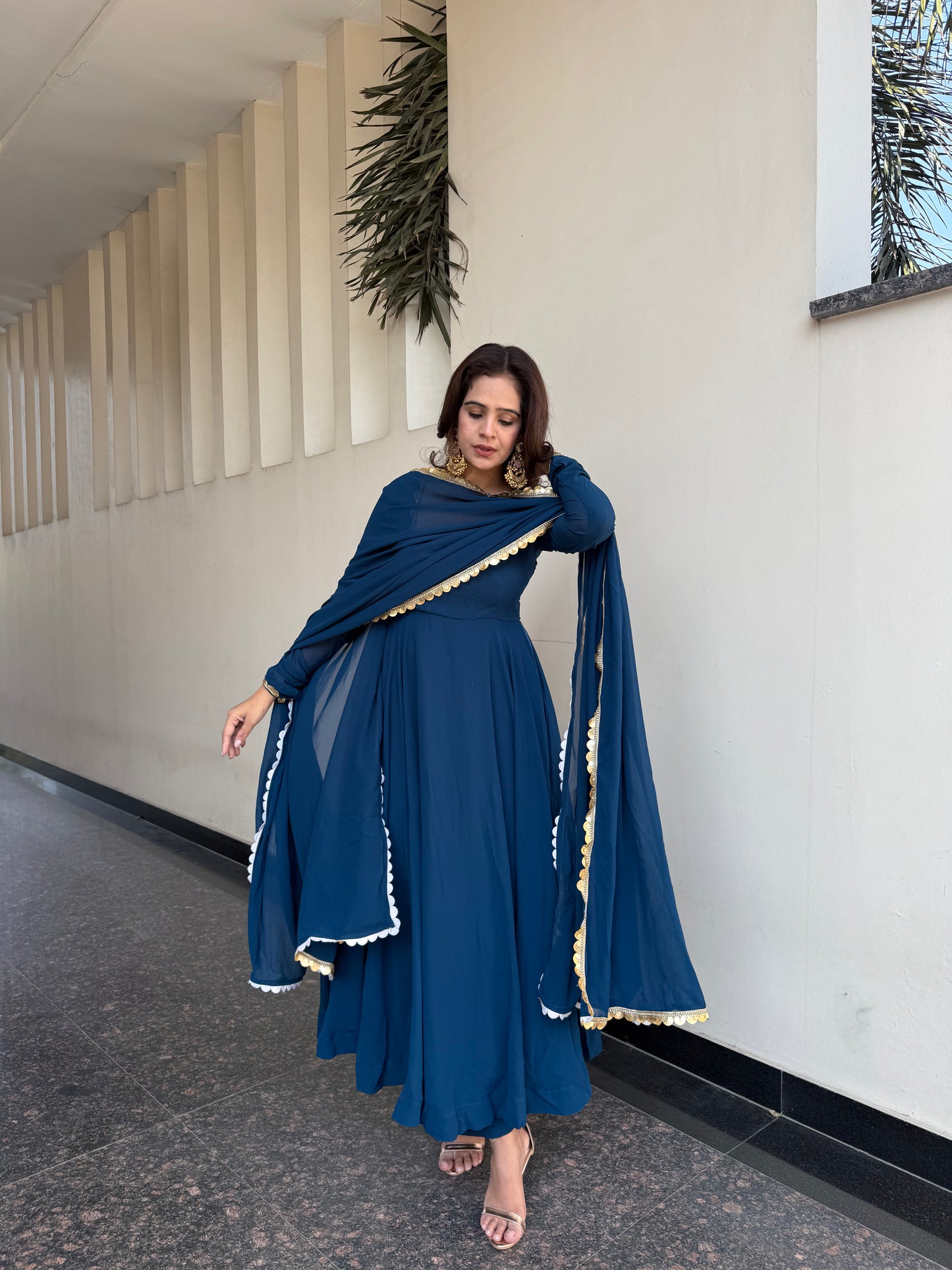 Nihara Suit Set