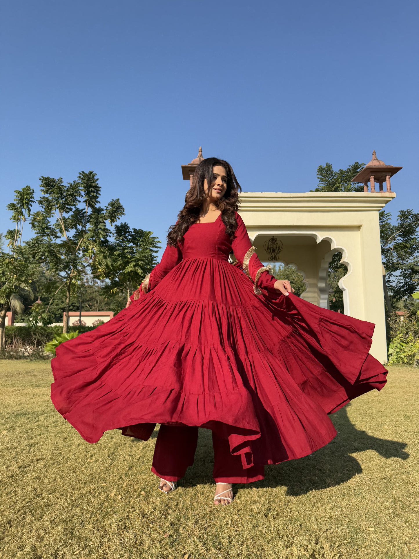 Manjiri Suit Set