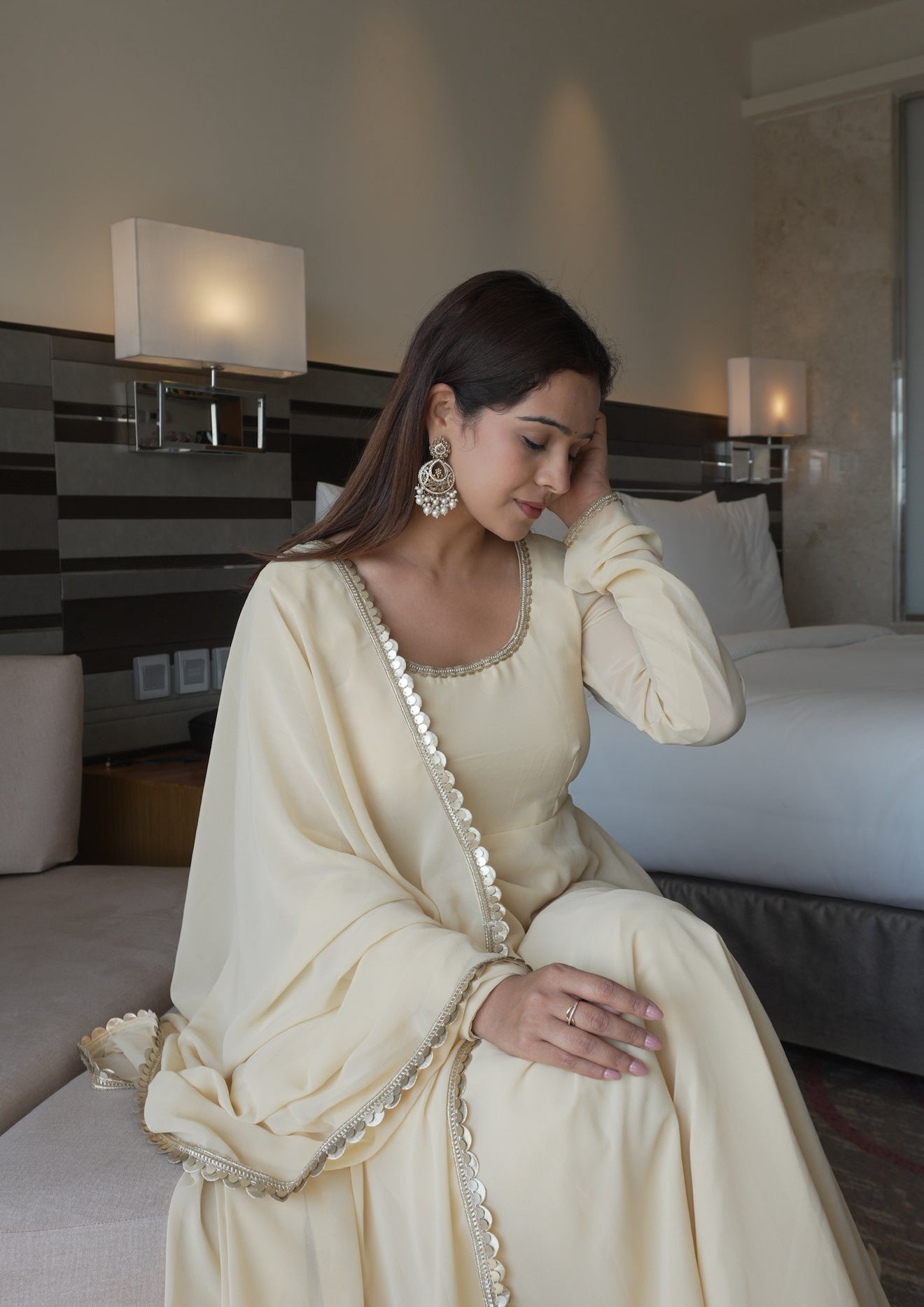 Swarna Suit Set