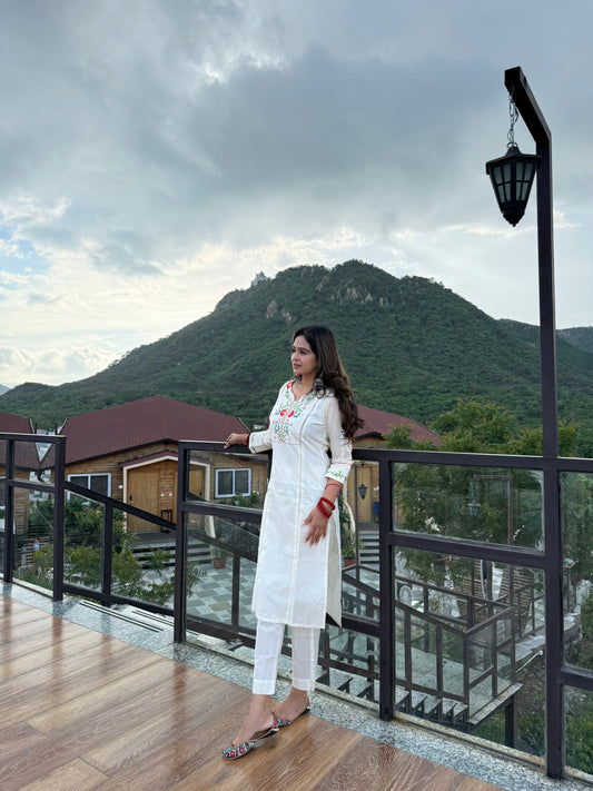 Geet Suit Set