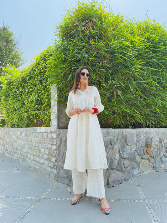 Arohi Suit Set