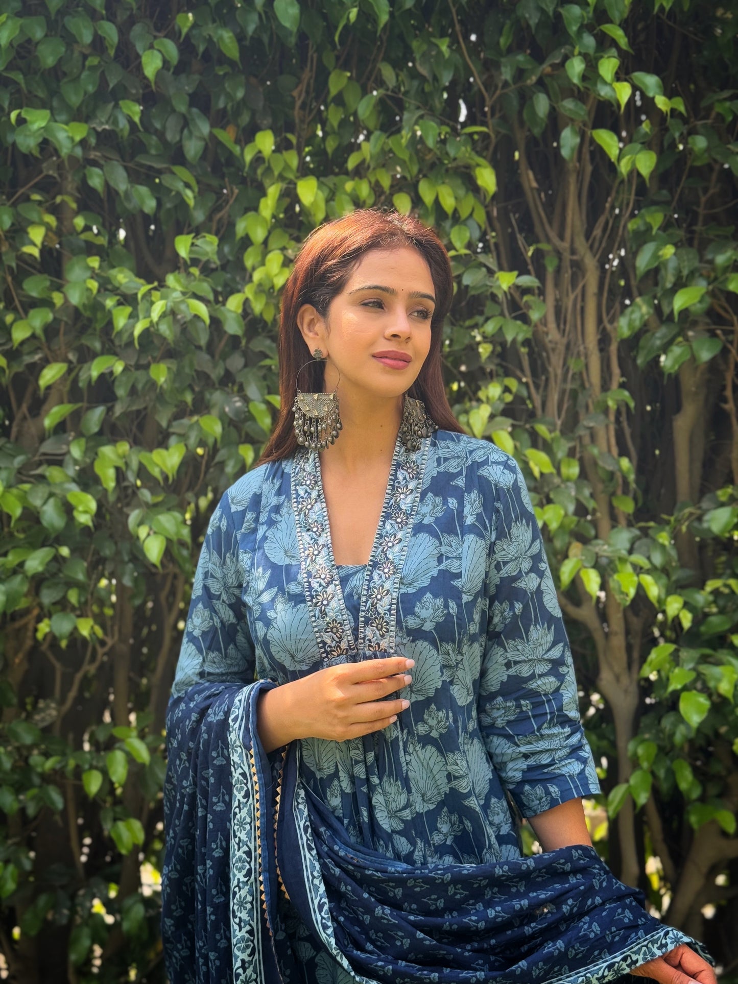 Aasma Suit Set
