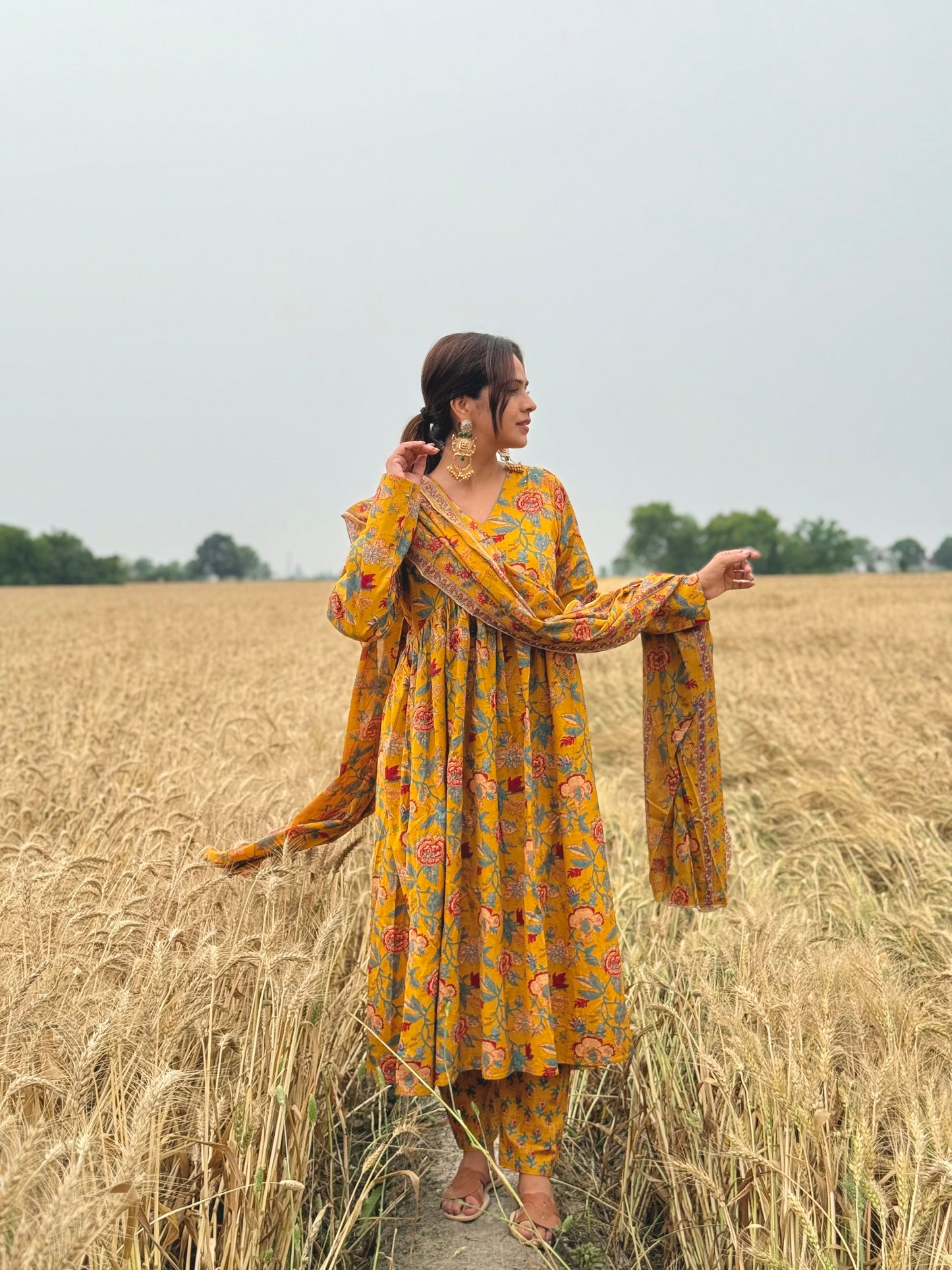 Phool Suit Set