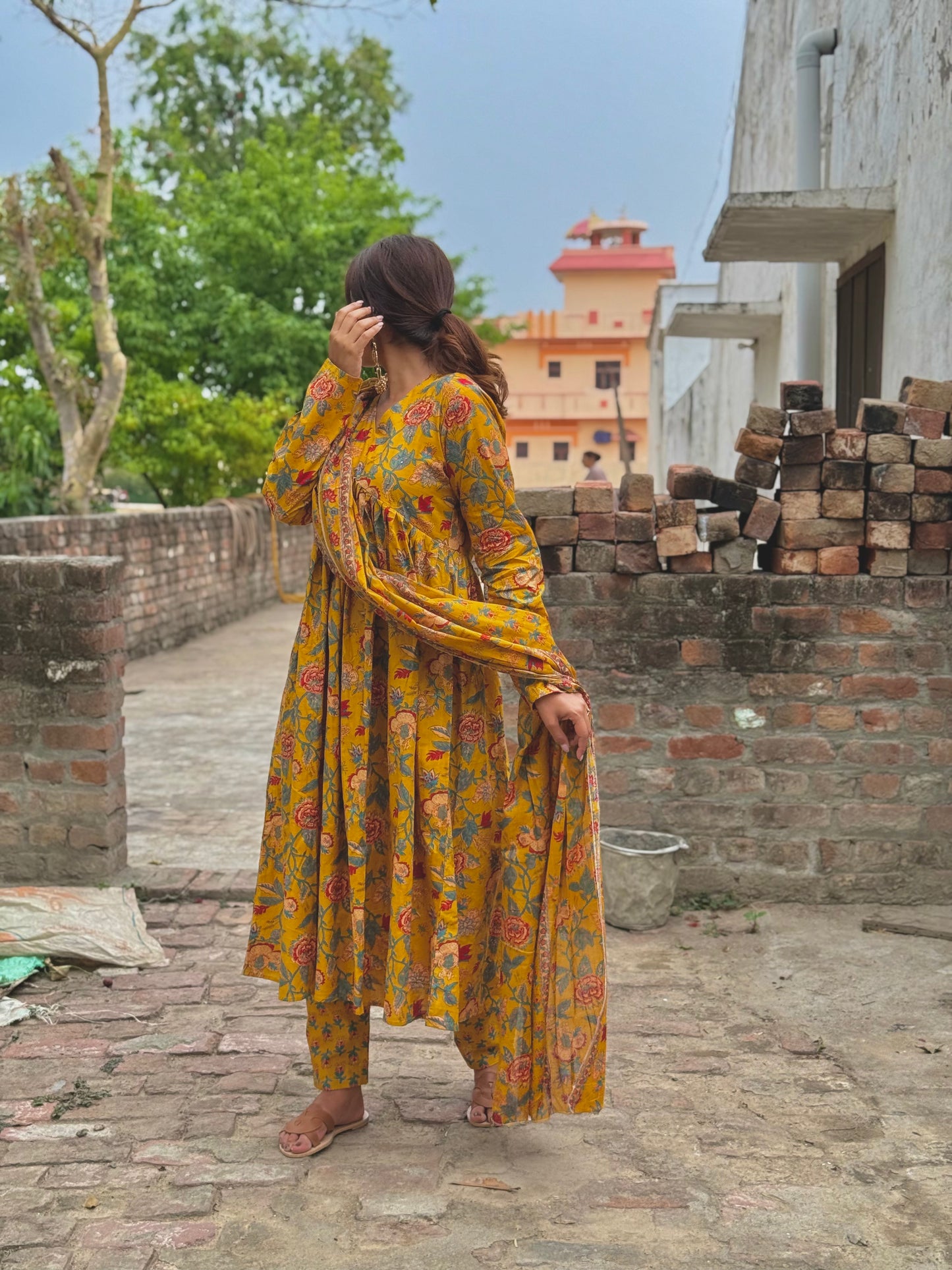 Phool Suit Set